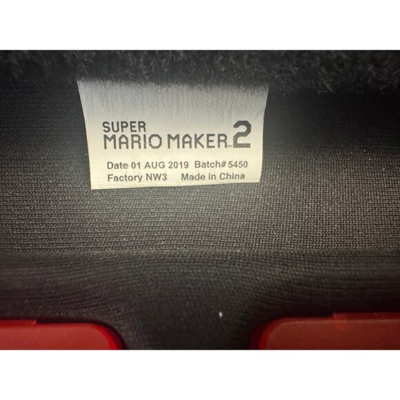 Super Mario Maker 2 Nintendo Switch case NWOT - Picture 5 of 5